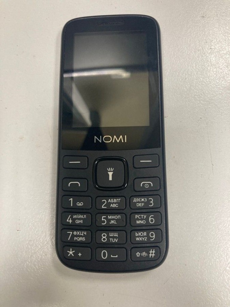 Купити Nomi i2403 Б/У