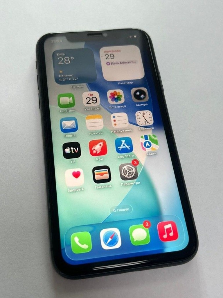 Купити Apple iphone 11 64gb Б/У