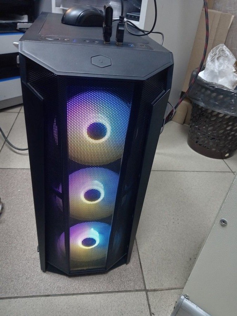 Дешево Пк amd ryzen 5 5600/ram 32 gb/hdd відсутній/ssd 1000 gb+512 gb/nvidia rtx 3060ti (geforce) 8gb gddr6 25 з ломбарду
