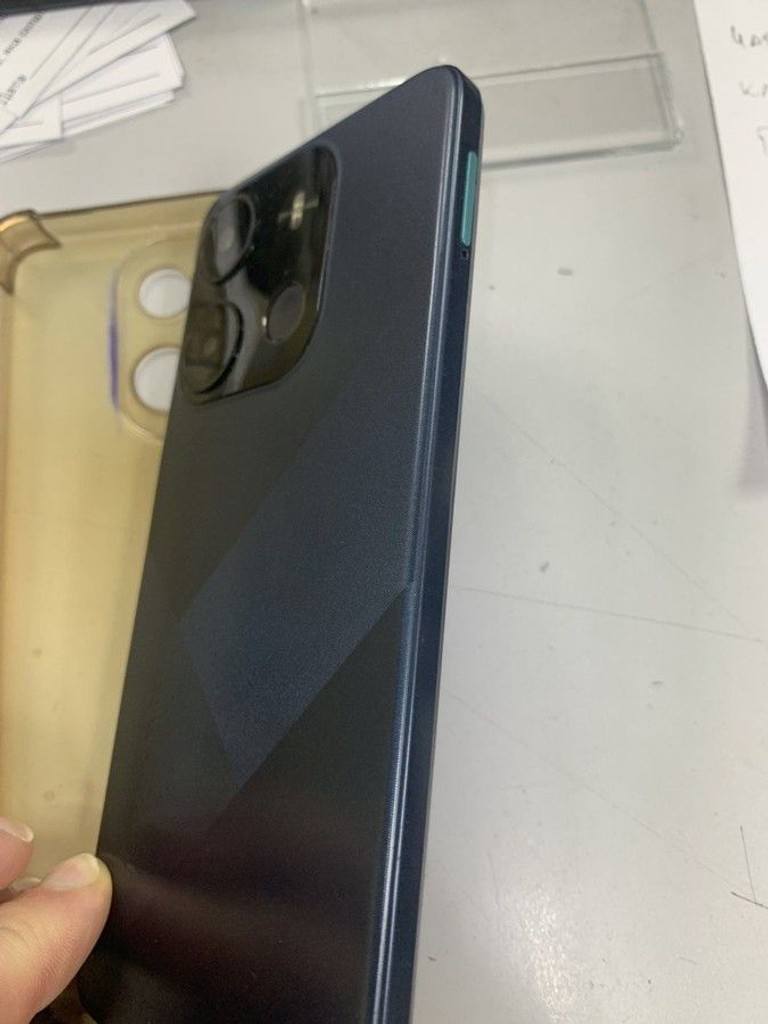 Оголошення Tecno spark go 2023 bf7 4/64gb Б/У