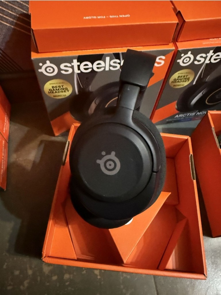 Дешево Steelseries arctis nova 3 з ломбарду