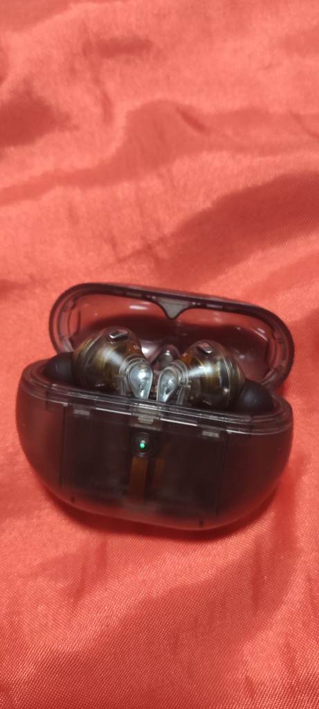 Купити SoundPEATS Capsule 3 Pro Transparent Edition Б/У