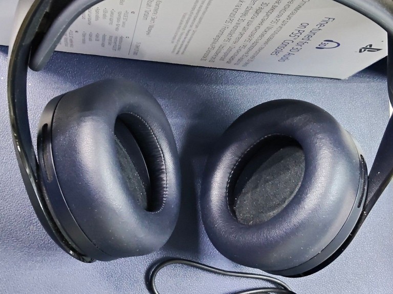 Оголошення Sony pulse 3d Б/У