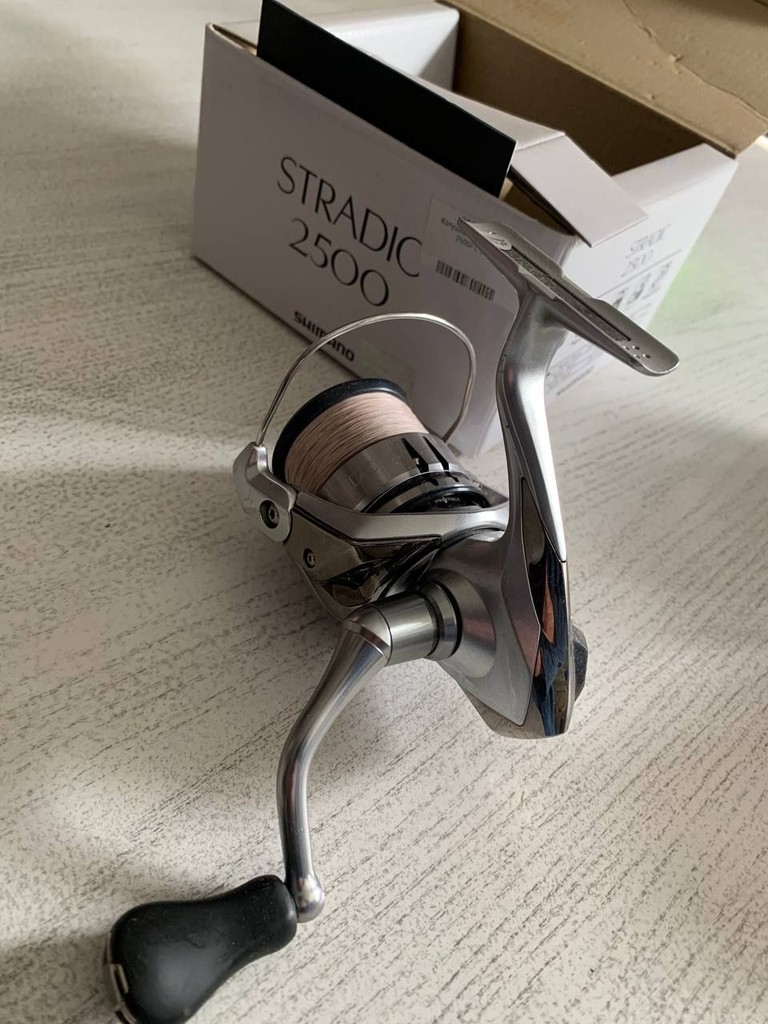 Купити Shimano Stradic FL / 2500 (ST2500FL) Б/У
