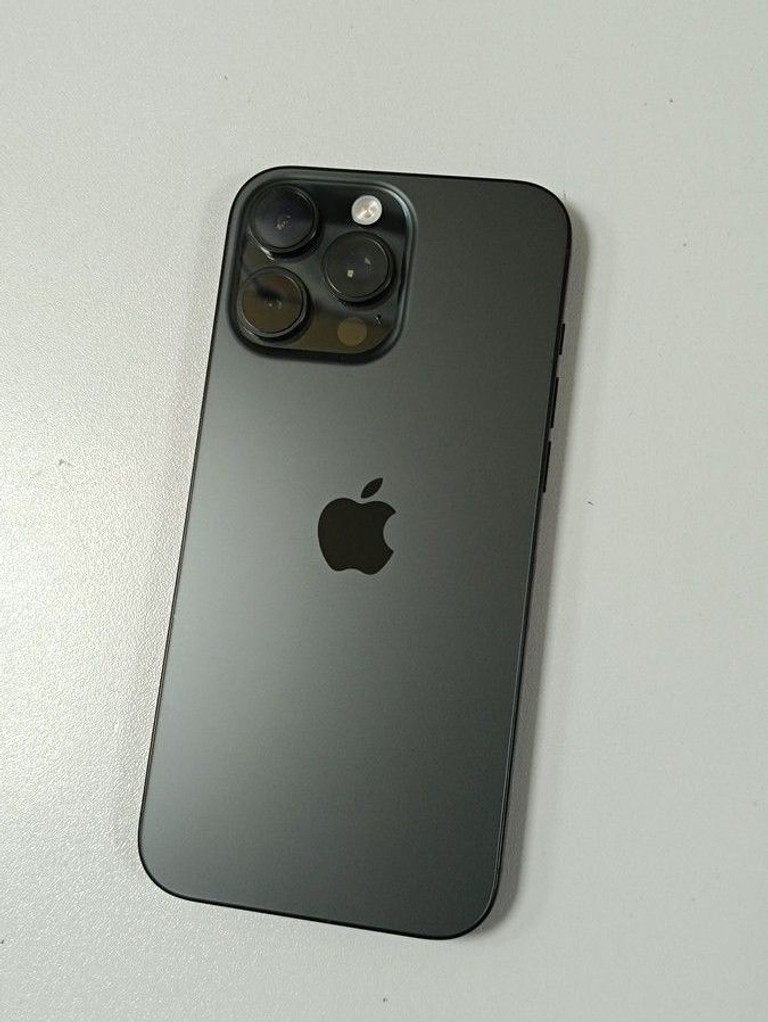 Купити Apple iphone 16 pro max 256gb Б/У