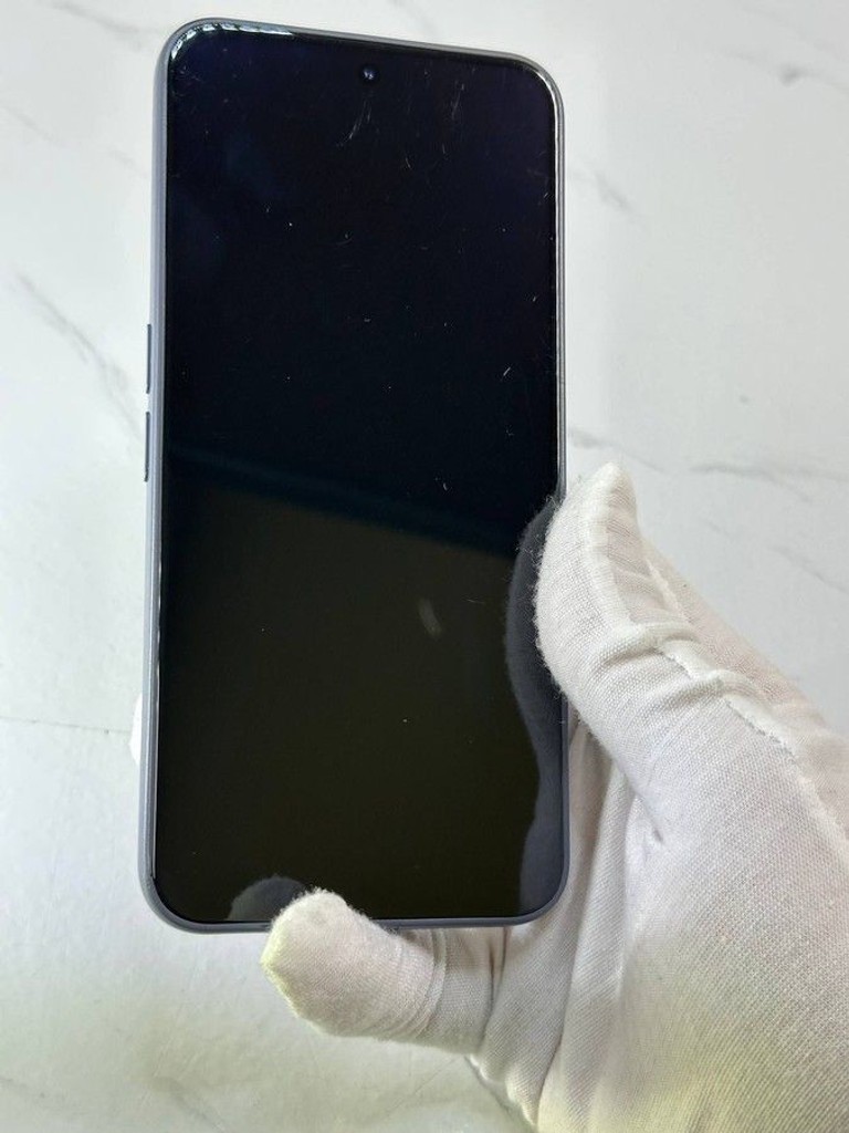 Дешиво Solana seeker 8/128gb с ломбарда