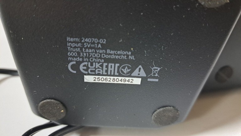 Дешиво Trust GXT 609 Zoxa RGB Illuminated Speaker с ломбарда