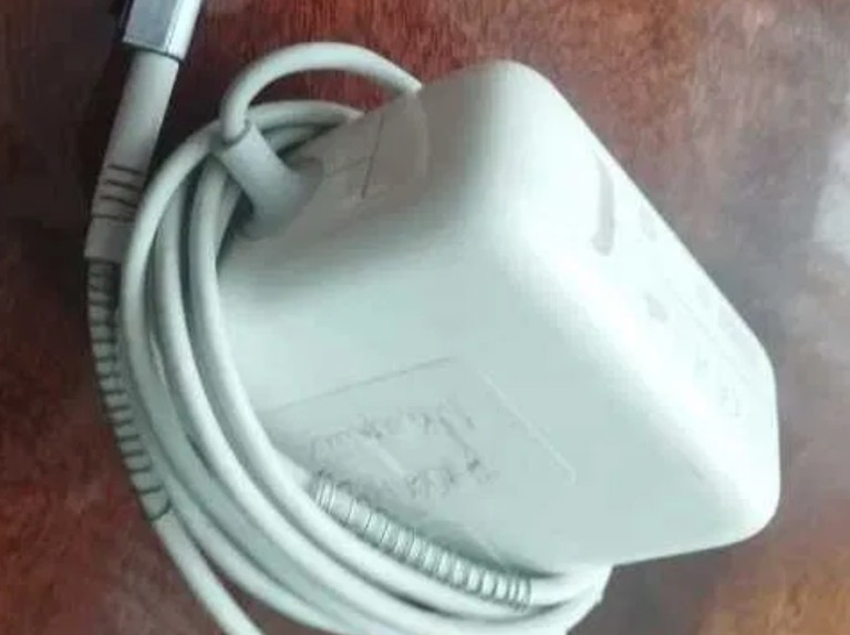 Купити Magsafe USB-C  Б/У