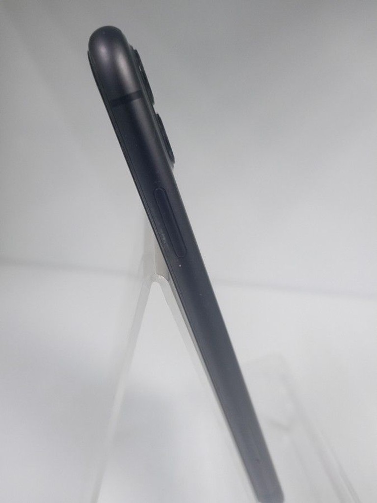 Apple iphone 11 64gb Код:01-201118336. Зображення 7