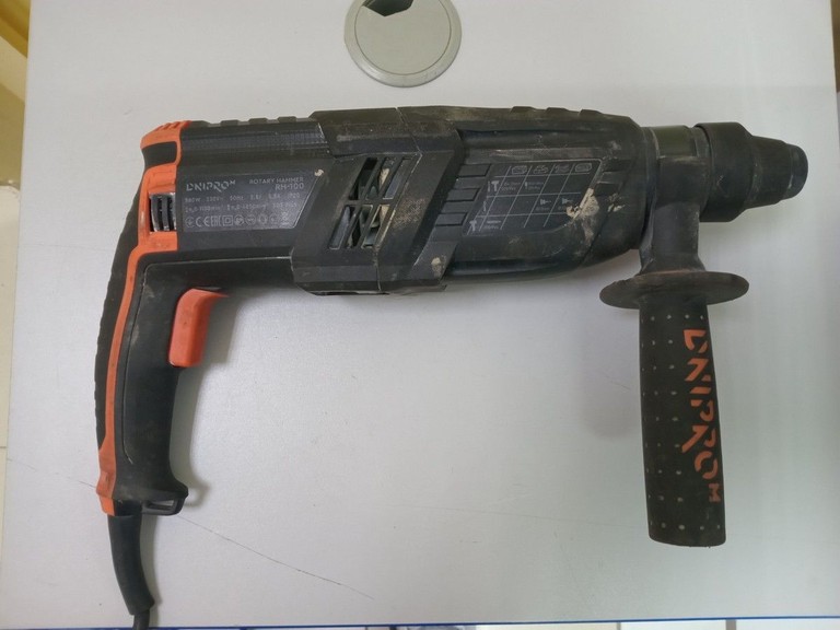 Дешево Dnipro-M rh-100 з ломбарду