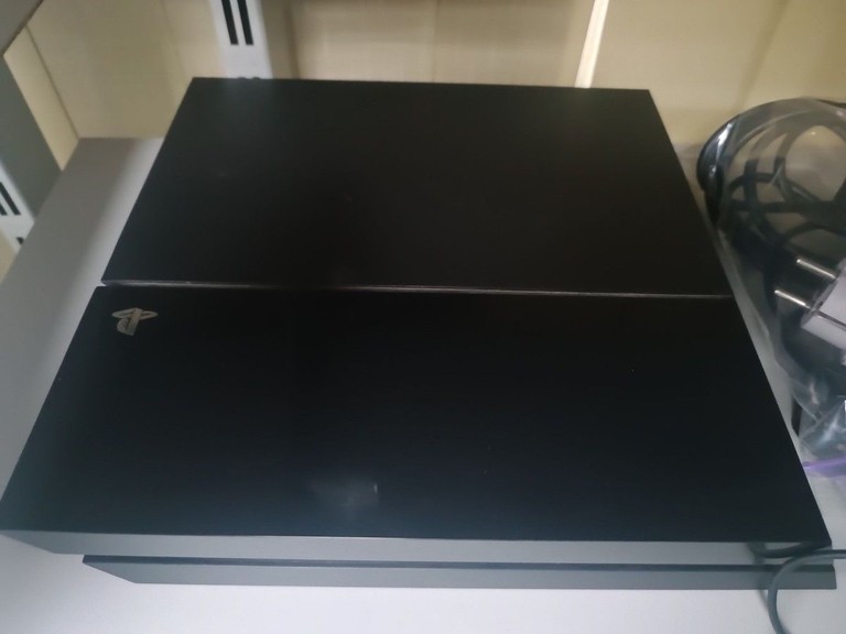 Дешево Sony playstation 4 500gb з ломбарду