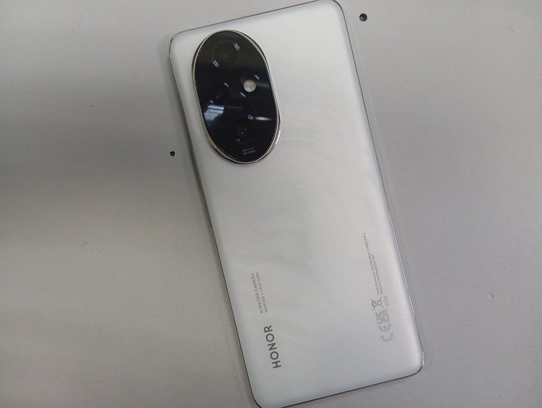 Оголошення Honor 200 Pro 12/512GB White Б/У