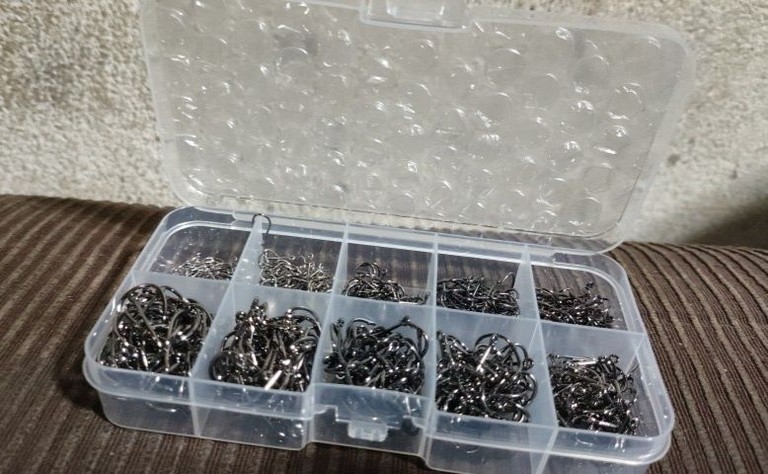Купити Hook set 500 шт. у коробці-органайзері! Б/У