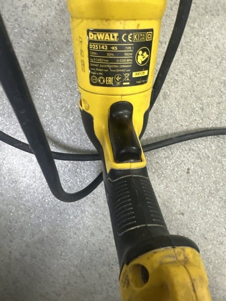 Дешиво Dewalt d25143 -ks с ломбарда