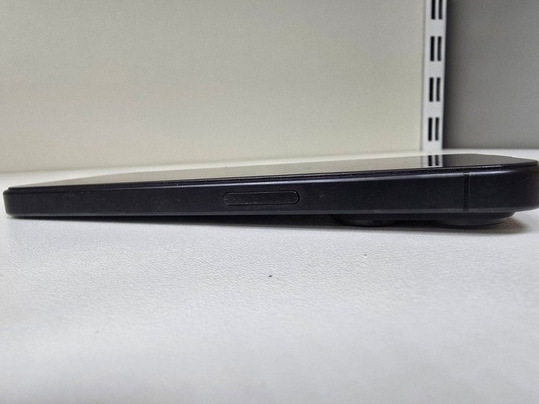 Apple iphone 15 pro 128gb Код:01-201171657. Изображение 8