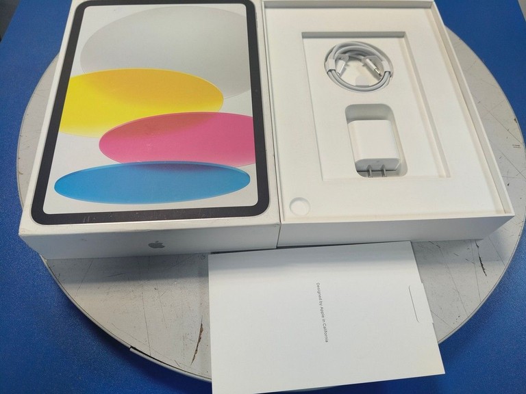 Дешиво Apple iPad 2025 Wi-Fi 256GB Blue (MD4H4) с ломбарда