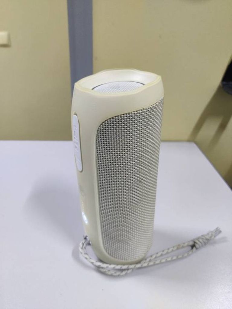 Дешиво Jbl flip 4 с ломбарда
