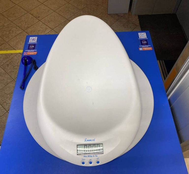 Купити Momert 6400 Б/У