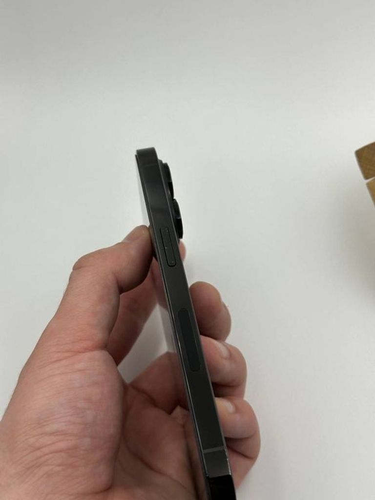 Дешиво Apple iPhone 14 Pro 256GB Space Black (MQ0T3) с ломбарда