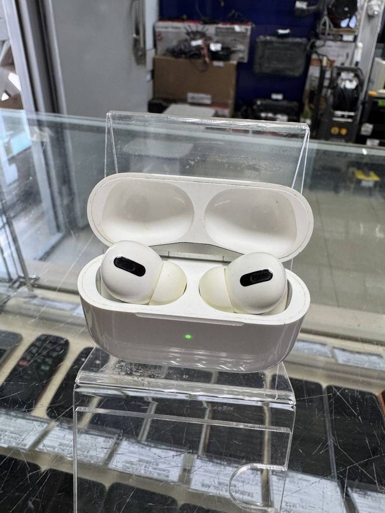 Apple AirPods Pro (MWP22)