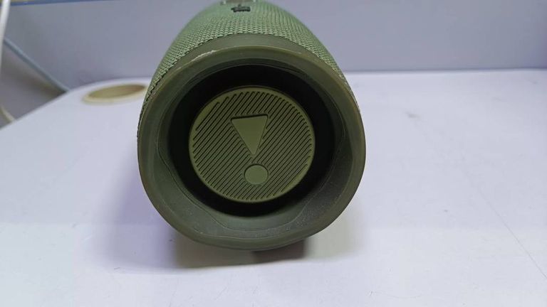 Дешиво Jbl charge 4 с ломбарда