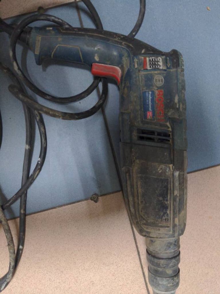 Оголошення Bosch gbh 2-28 Б/У