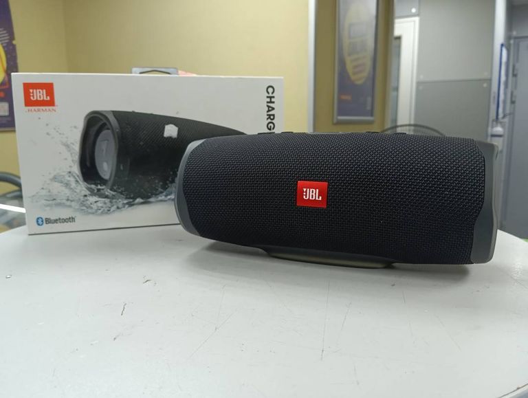 Jbl Charge 4 Black (JBLCHARGE4BLK)