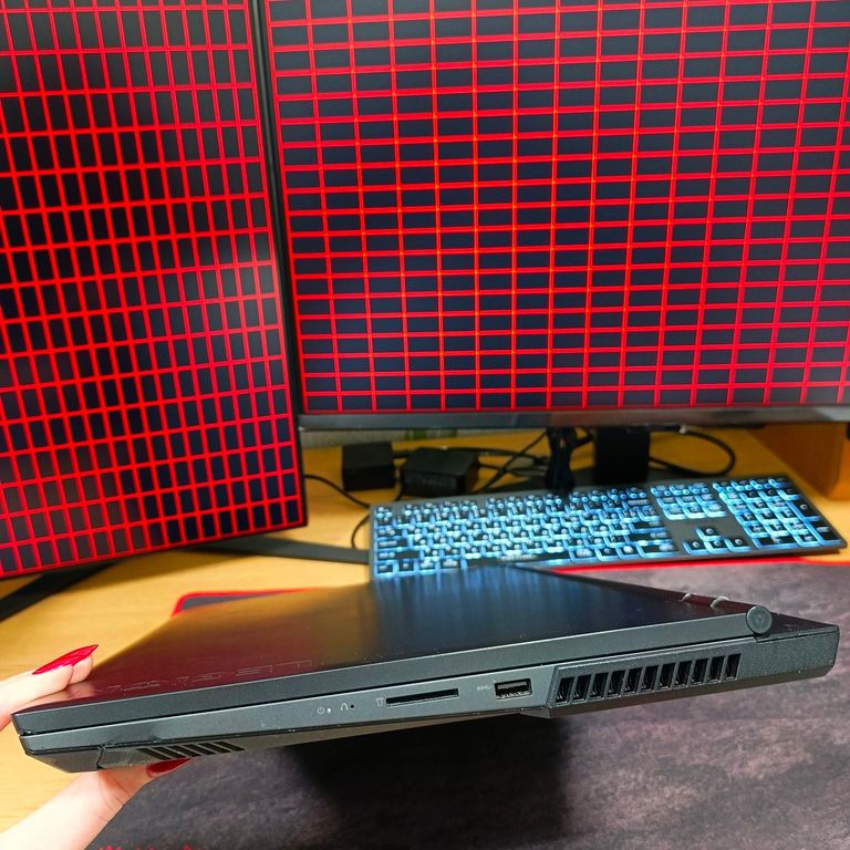 Ігровий ноутбук Lenovo Legion 5 17IMH05 17.3 144гц i5 GTX 1650 16 DDR4 Код:null. Изображение 6