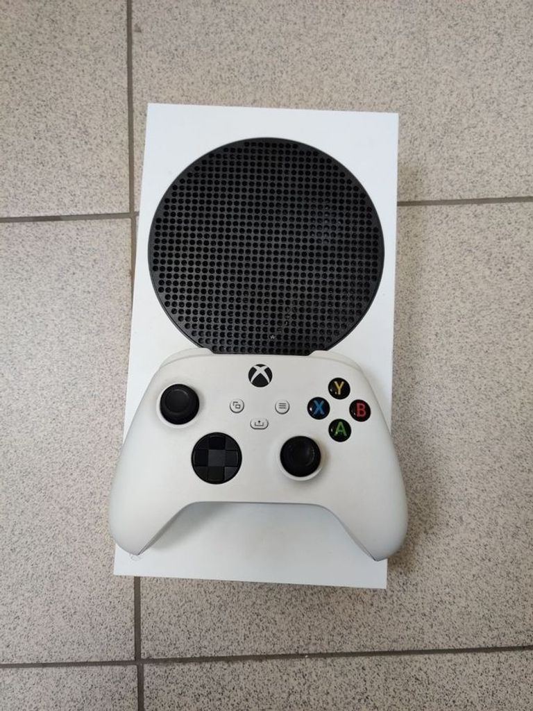 Купити Microsoft xbox series s 512gb Б/У