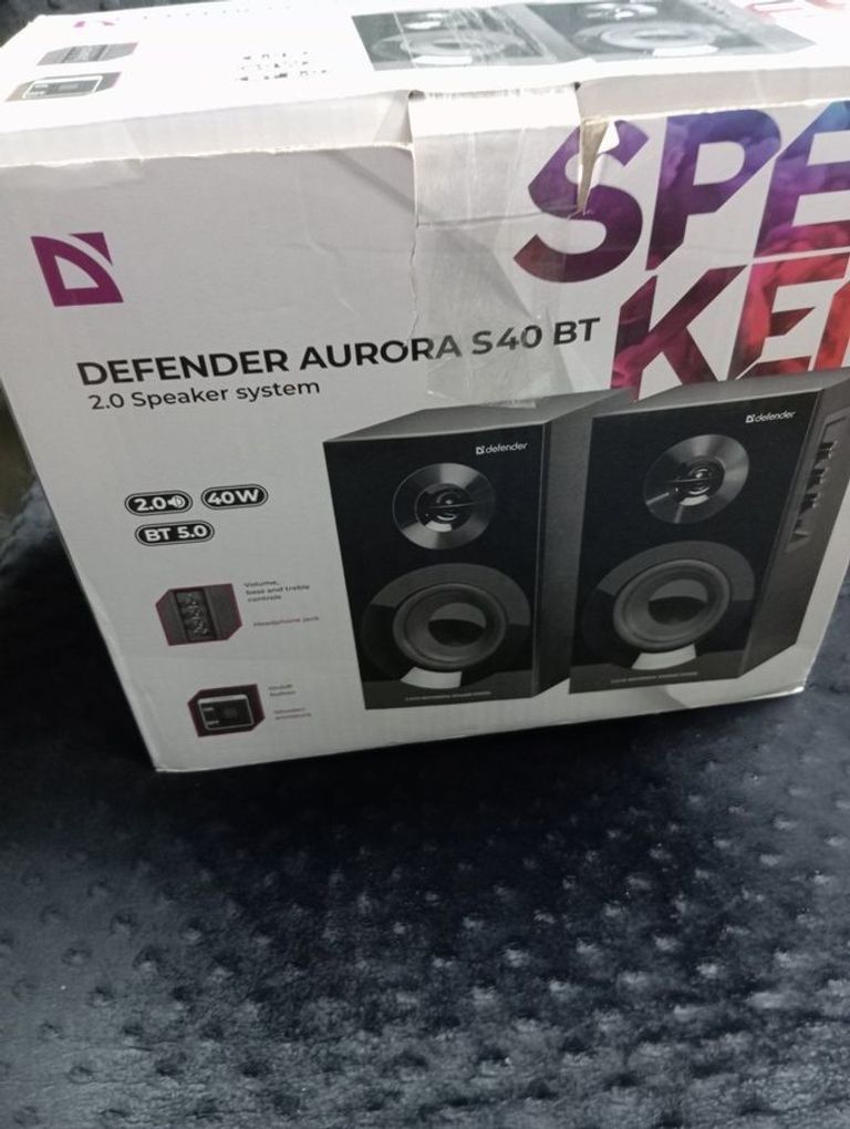 Дешево Defender aurora s40 з ломбарду