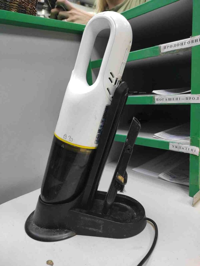 Купити Karcher CVH 2 Premium (1.198-421.0) Б/У