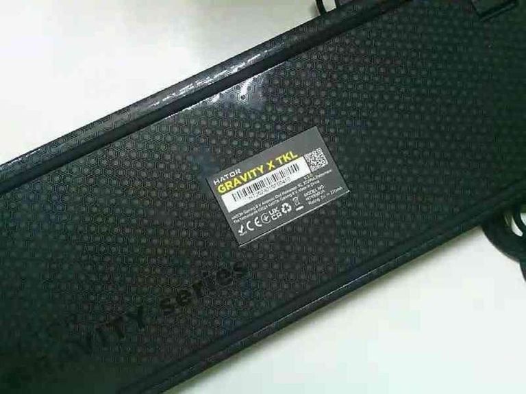 Оголошення Hator Gravity X TKL Aurum Orange Linear Black (HTK550UA) Б/У