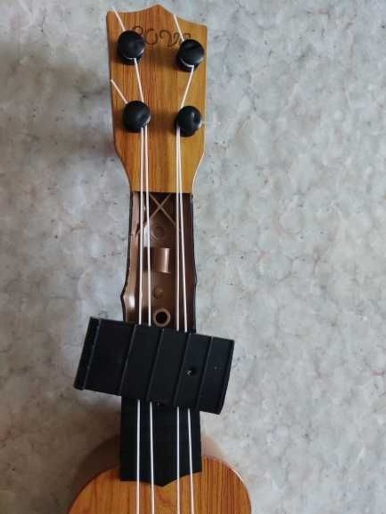 Іграшкова гітара із медіатором Код:null. Зображення 4