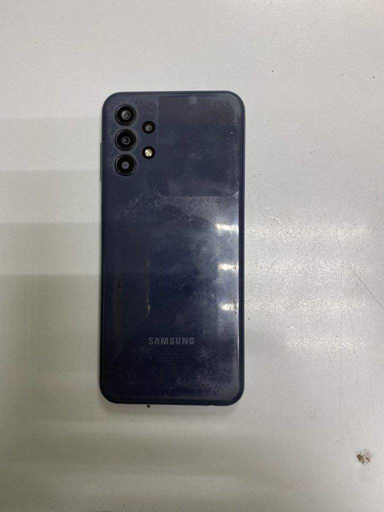 Оголошення Samsung galaxy a13 sm-a137 4/64gb Б/У