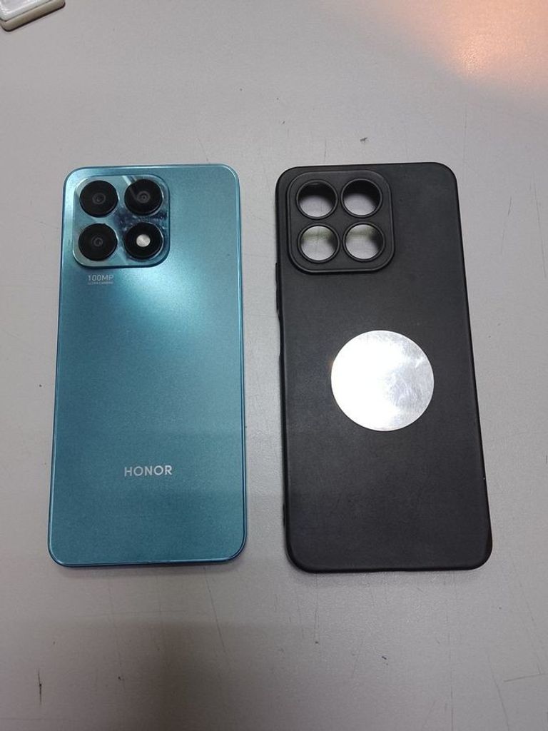 Дешиво Honor x8a 6/128gb с ломбарда