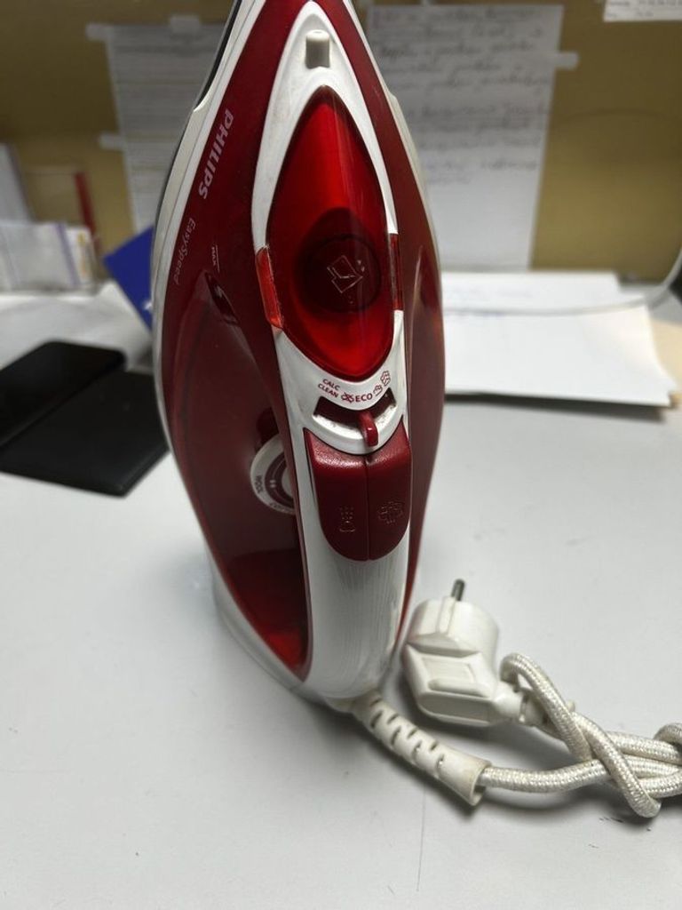 Дешево Philips 2000 Series DST2010/40 з ломбарду