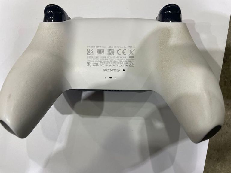 Sony PlayStation 5 825GB Код:01-200741380. Зображення 8