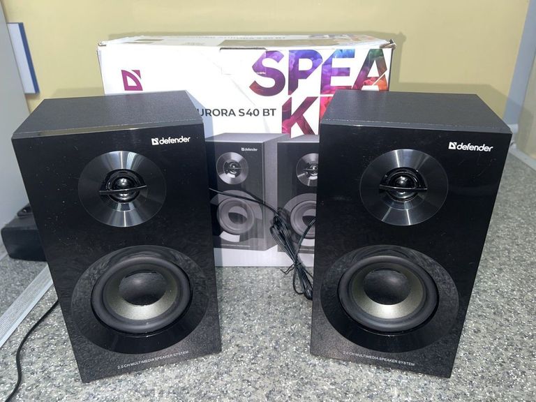 Купити Defender Aurora S40 (65240) Б/У