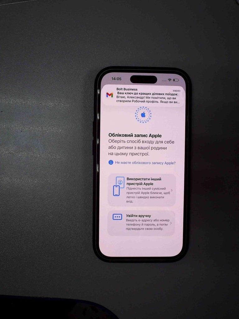Купить Apple iphone 15 128gb Б/У