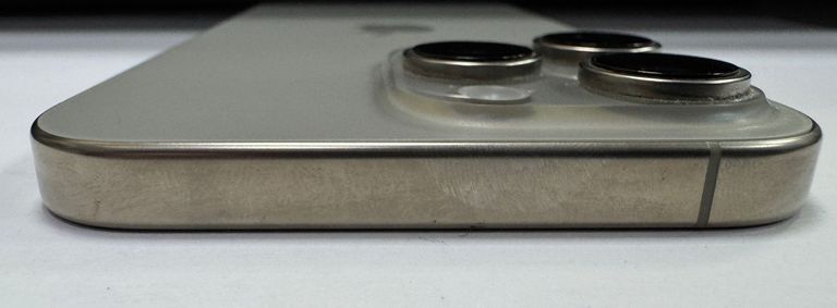 Apple iPhone 16 Pro Max 256GB Black Titanium (MYWV3) Код:01-200800278. Изображение 10