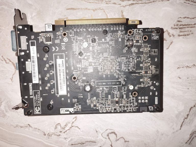 Sapphire Radeon RX 570 4GD5 PULSE ITX (11266-34) Код:null. Изображение 4