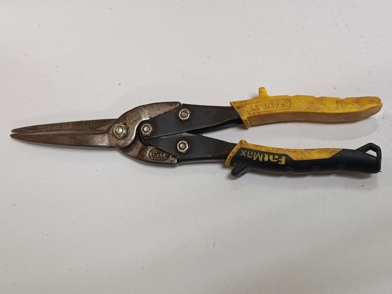 Дешиво Stanley 2-14-566 с ломбарда