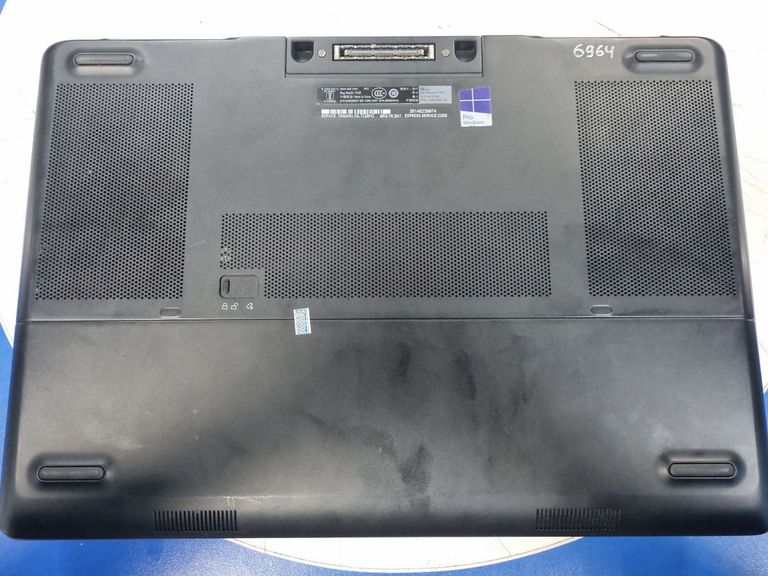 Dell 15.6/core i7-6920hq/ram32gb/ssd1000gb/radeon r9 m375x Код:01-200807628. Изображение 8