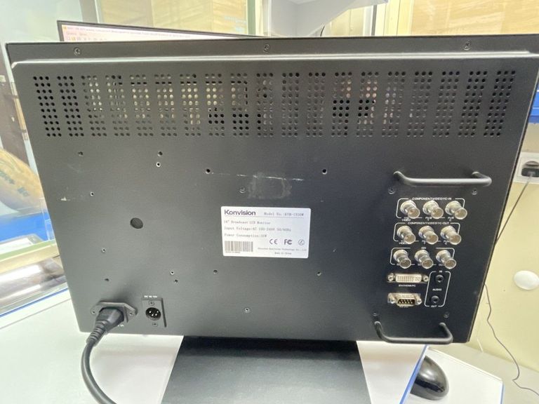 Оголошення Konvision kvm-1930w Б/У