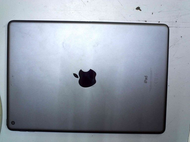 Дешево Apple ipad 10.2 2021 wi-fi 64gb з ломбарду