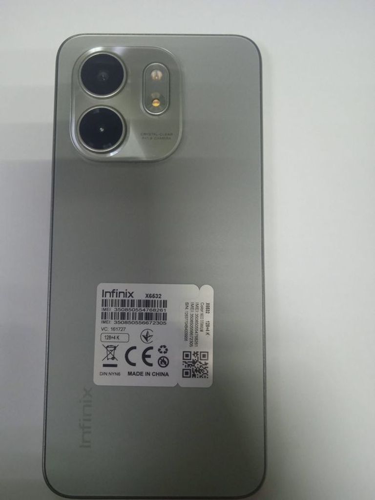 Дешево Infinix smart 9 4/128gb з ломбарду