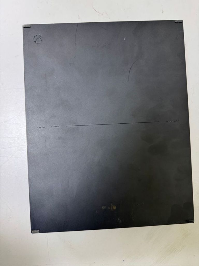 Объявление Microsoft Xbox One S 1TB Б/У