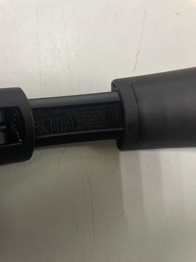 Дешево Jbl tune 500bt з ломбарду