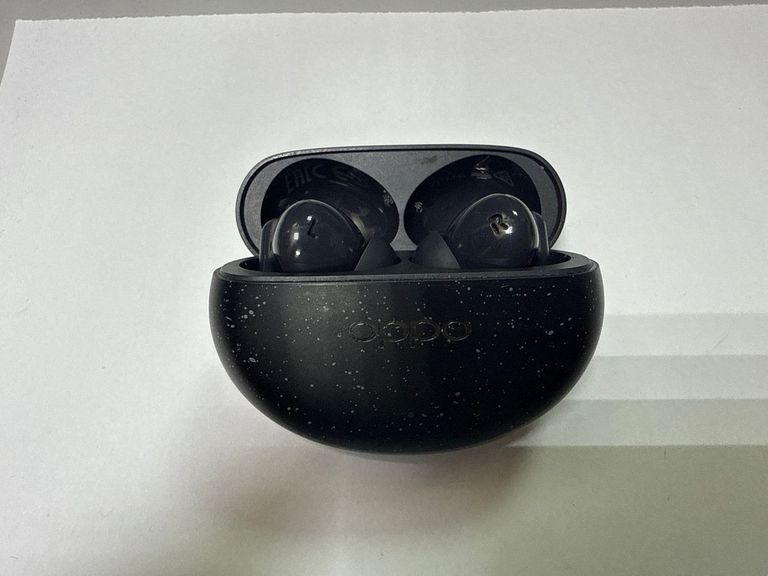 Дешево Oppo enco air4 pro з ломбарду