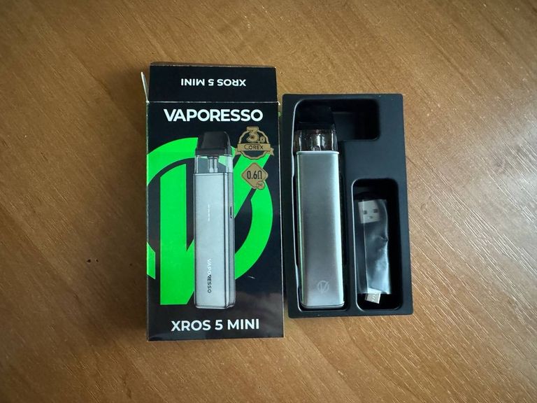 Купити Vaporesso XROS 5 Mini (Titanium Silver) Б/У
